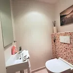 アパート Spacious 2 Bedroom Flat With Balcony And Parking In Mamer