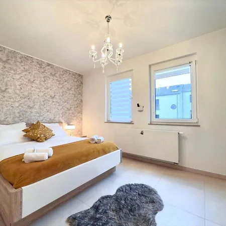 Spacious 2 Bedroom Flat With Balcony And Parking In Apartment Mamer