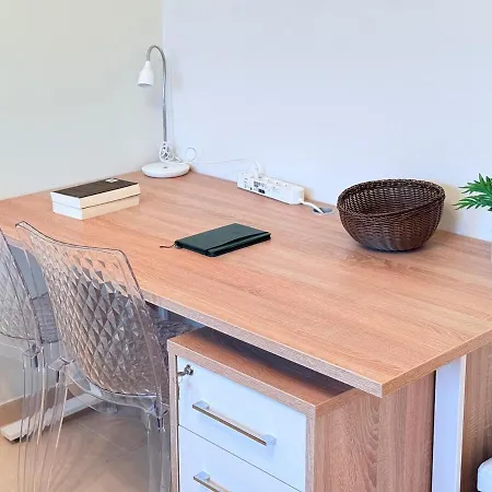 Spacious 2 Bedroom Flat With Balcony And Parking In * Mamer